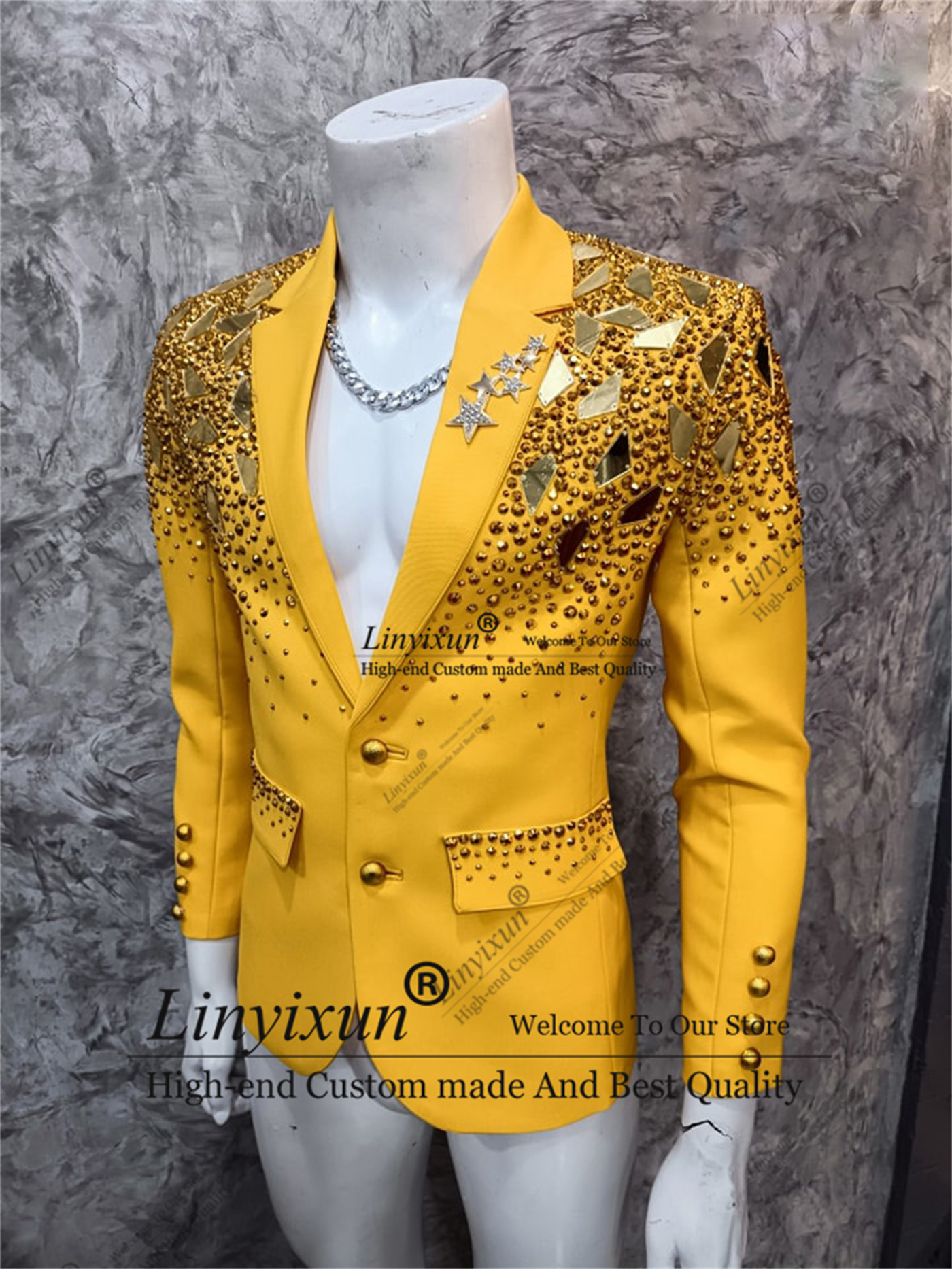 Men'S Grooming Mirror - Sparkly Mirror Finish Men Suits Beaded