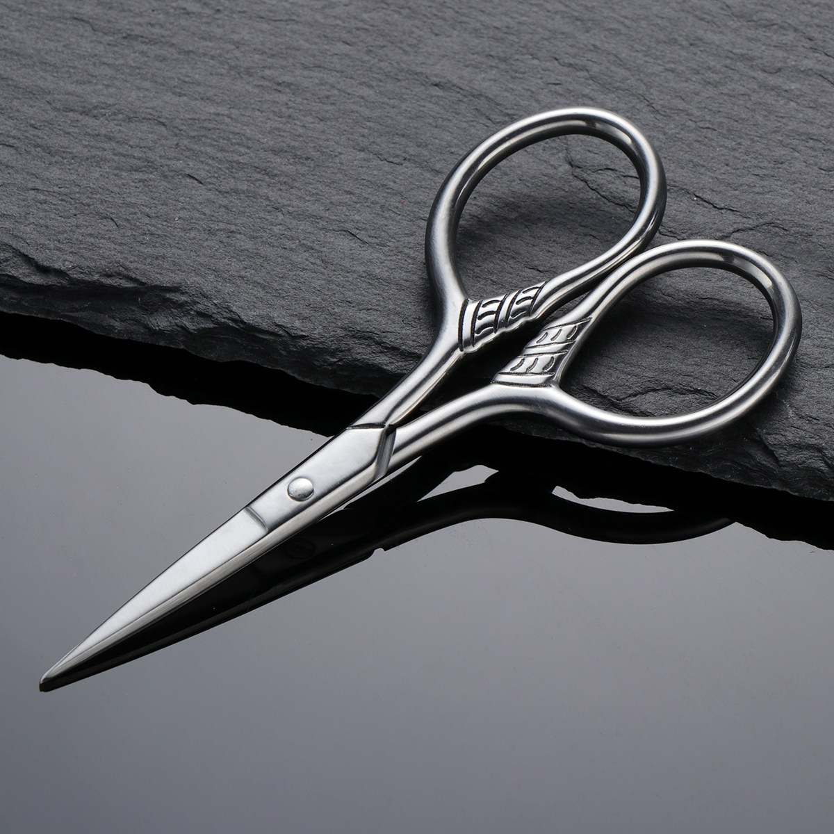 Stainless Steel Beard Trimming - Men'S Grooming Mirror のレビューと価格